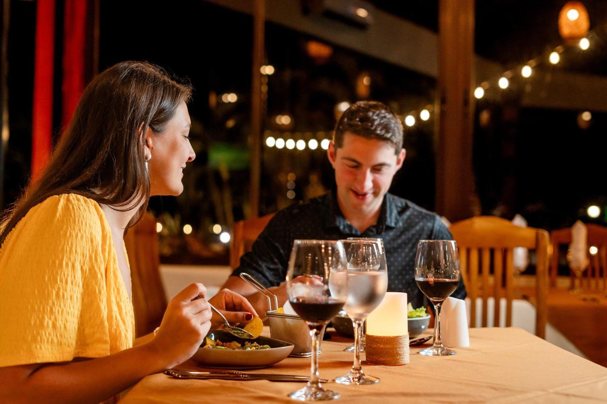 Papagayo Golden Palms Beachfront Hotel Panamá エクステリア 写真